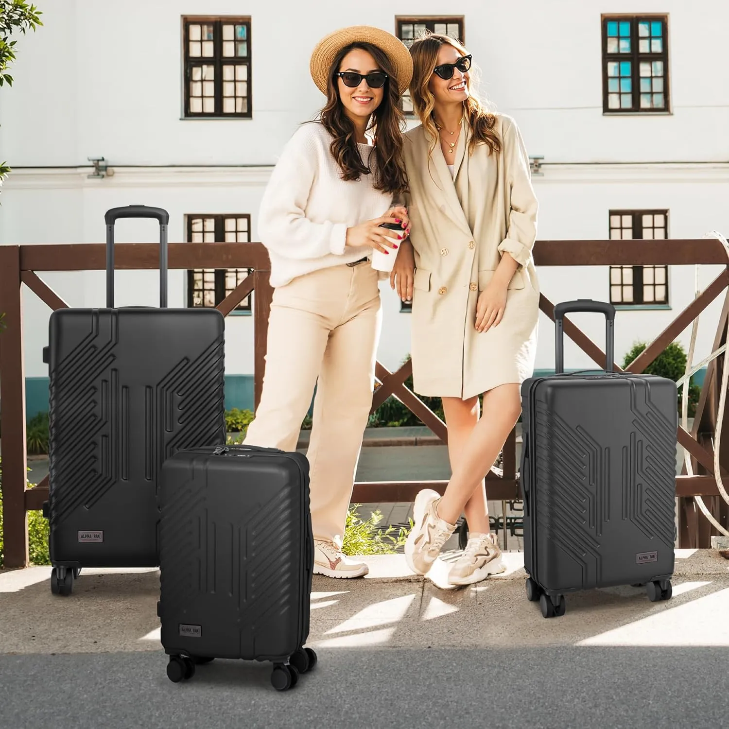 3-Piece Expandable Lightweight Luggage Set with Silent Spinner Wheels & TSA Lock, PC ABS, for Work, Business,Travel, 20/24/28 inBlack