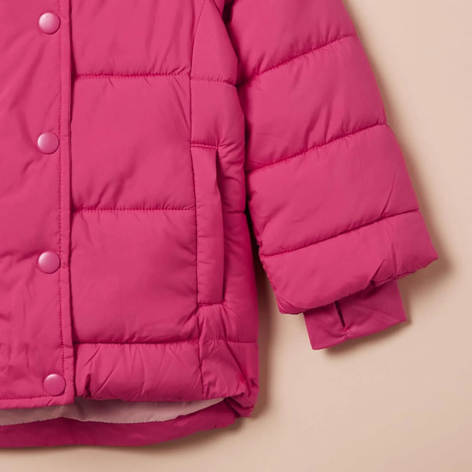 Amazon Essentials Girls and Toddlers' Heavyweight Hooded Puffer Jacket