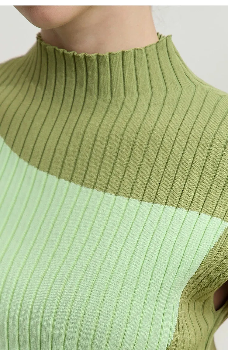 Amii Minimalist Knitted Sleeveless Semi-turtleneck Slim Top