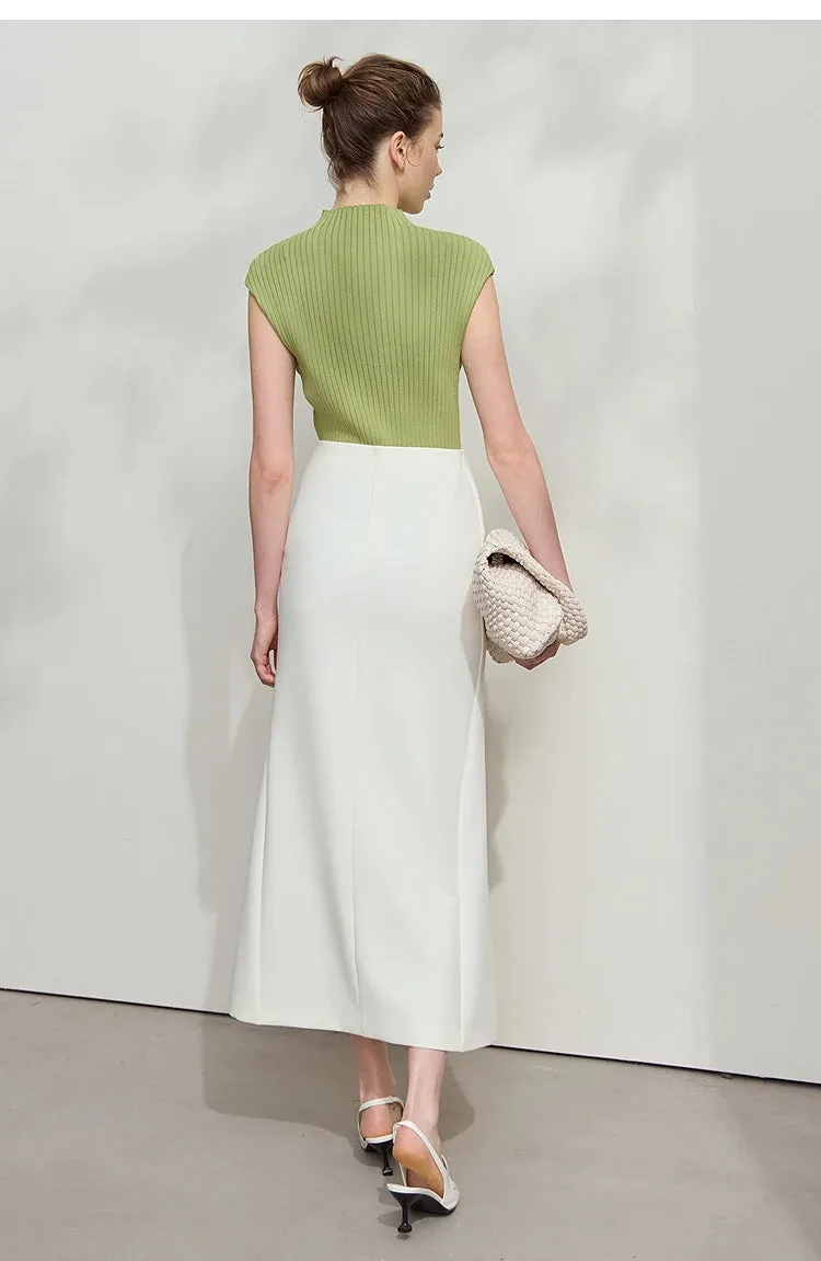 Amii Minimalist Knitted Sleeveless Semi-turtleneck Slim Top