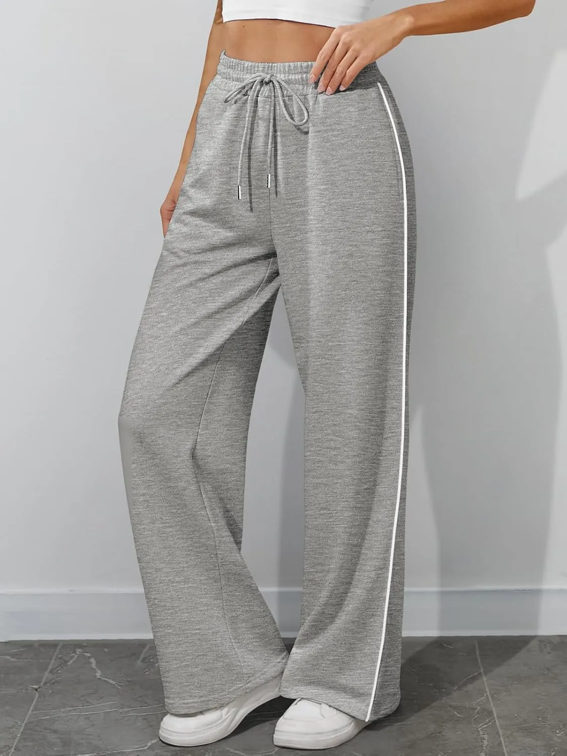 ATHMILE Womens Wide Leg Sweatpants Baggy Sweat Pants with Pockets High Waisted Track Drawstring Fashion Joggers