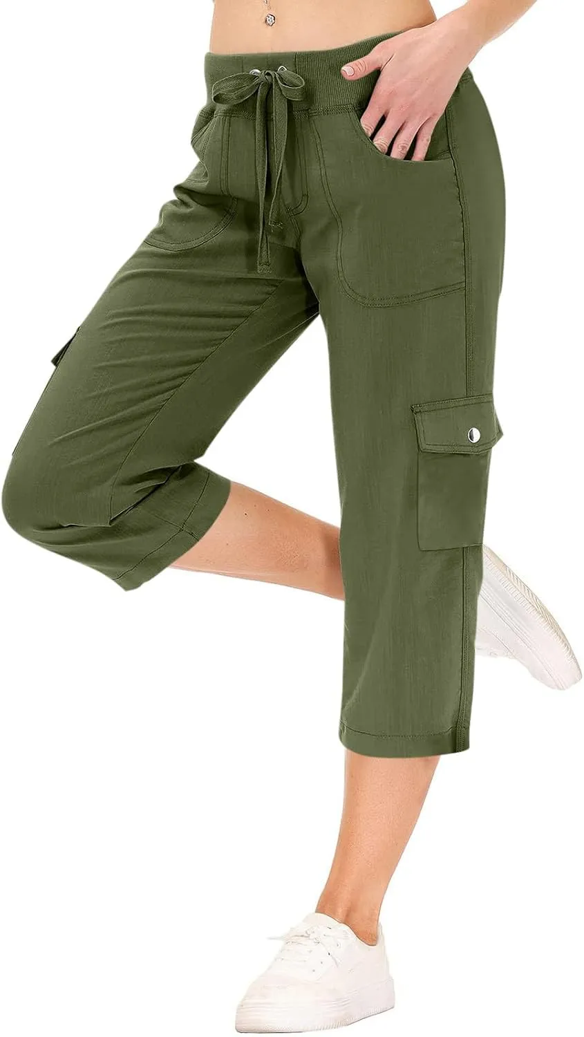 Cargo Capris for Women with Pockets Summer Lightweight Hiking Pants Comfy Stretchy Capri Pants Summer Capri Cargo Pant
