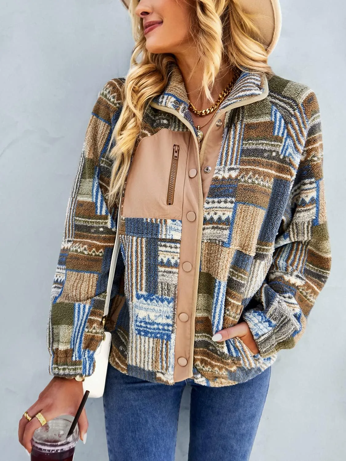 chouyatou Women's Fleece Jacket Tribal Aztec Print Long Sleeve Button Down Shacket Jacket Coats