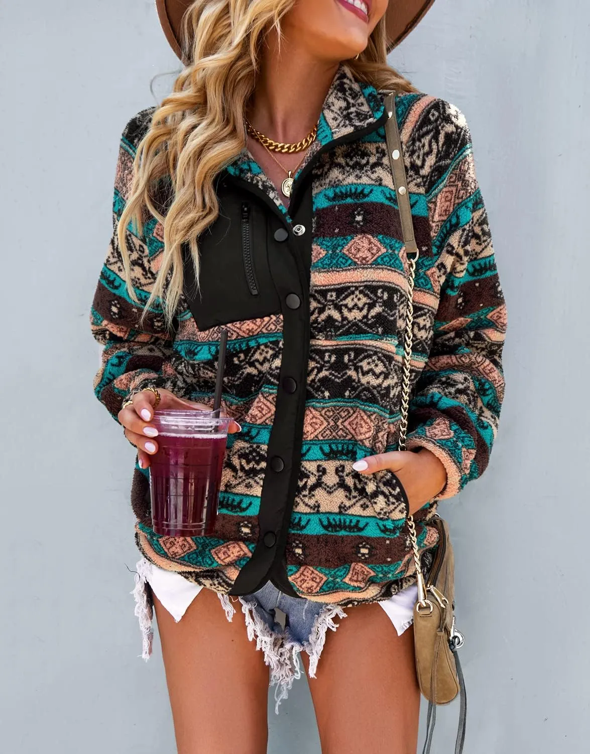 chouyatou Women's Fleece Jacket Tribal Aztec Print Long Sleeve Button Down Shacket Jacket Coats