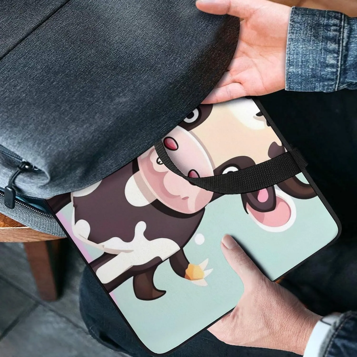 Cute Black Cow Laptop Bag Durable Laptop Sleeve Water-Resistant Notebook Bag for Computer Or Tablet