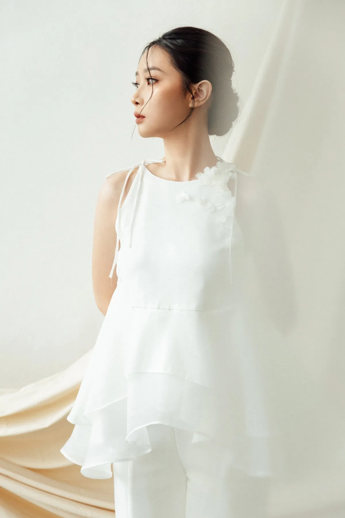 Dove Top In White (LAST PIECES)