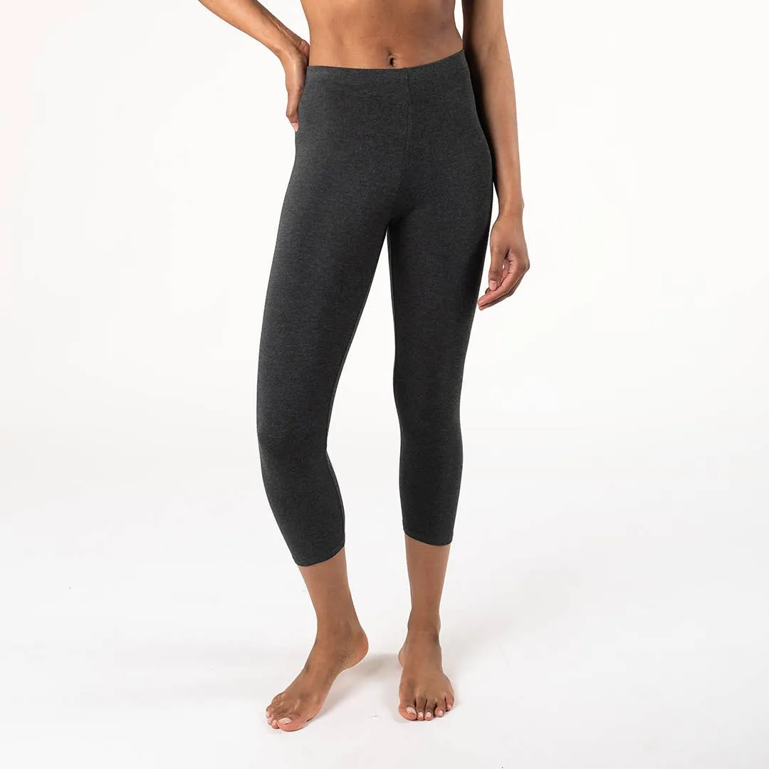 Leggings - Black Capri length - Suri