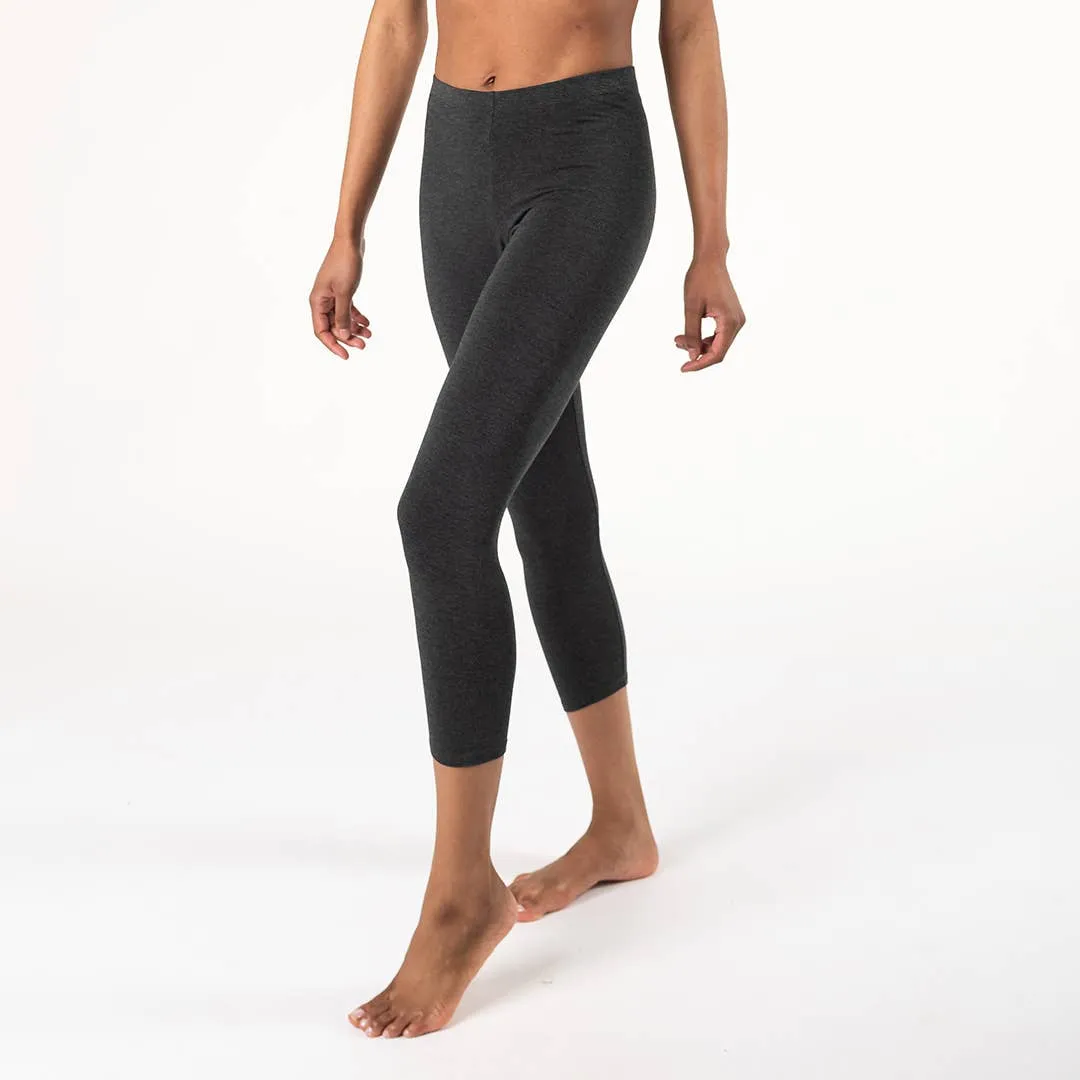 Leggings - Black Capri length - Suri