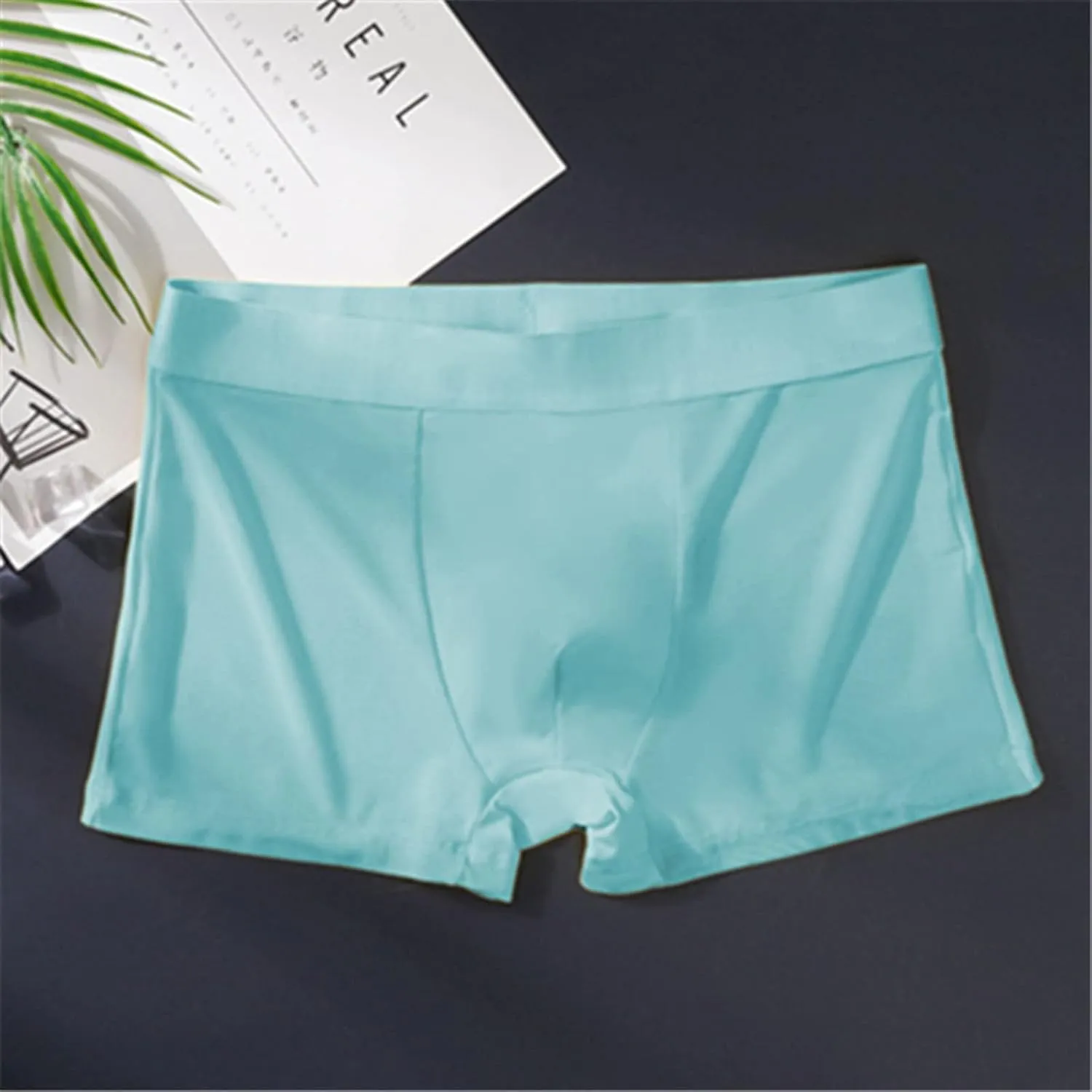 Mens Silk Underwear Boxer Briefs Soft Seamless Underwear Thin Quick Dry Breathable Boxer Briefs Trunks