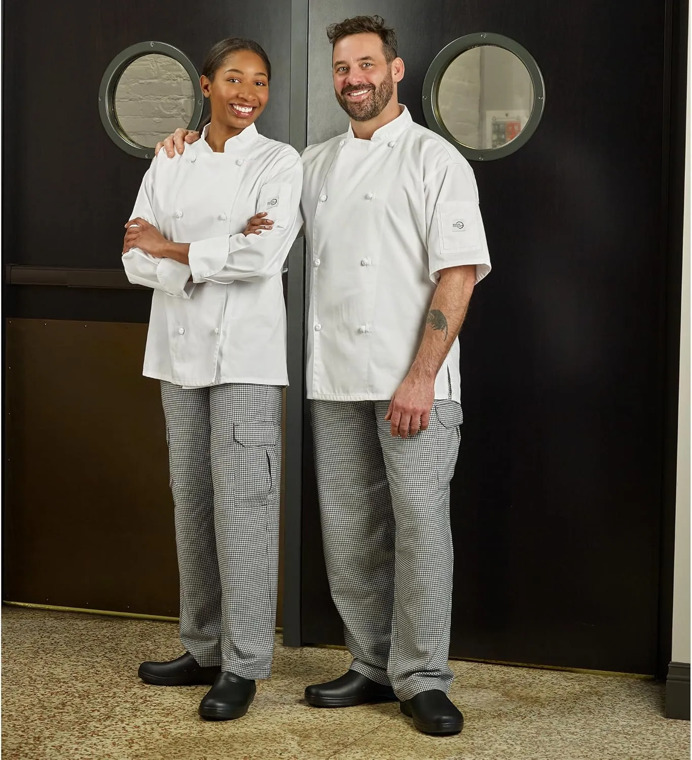 Mercer Culinary M61051HTL Genesis Men's Chef Cargo Pant in Hounds Tooth, Large, Black/White