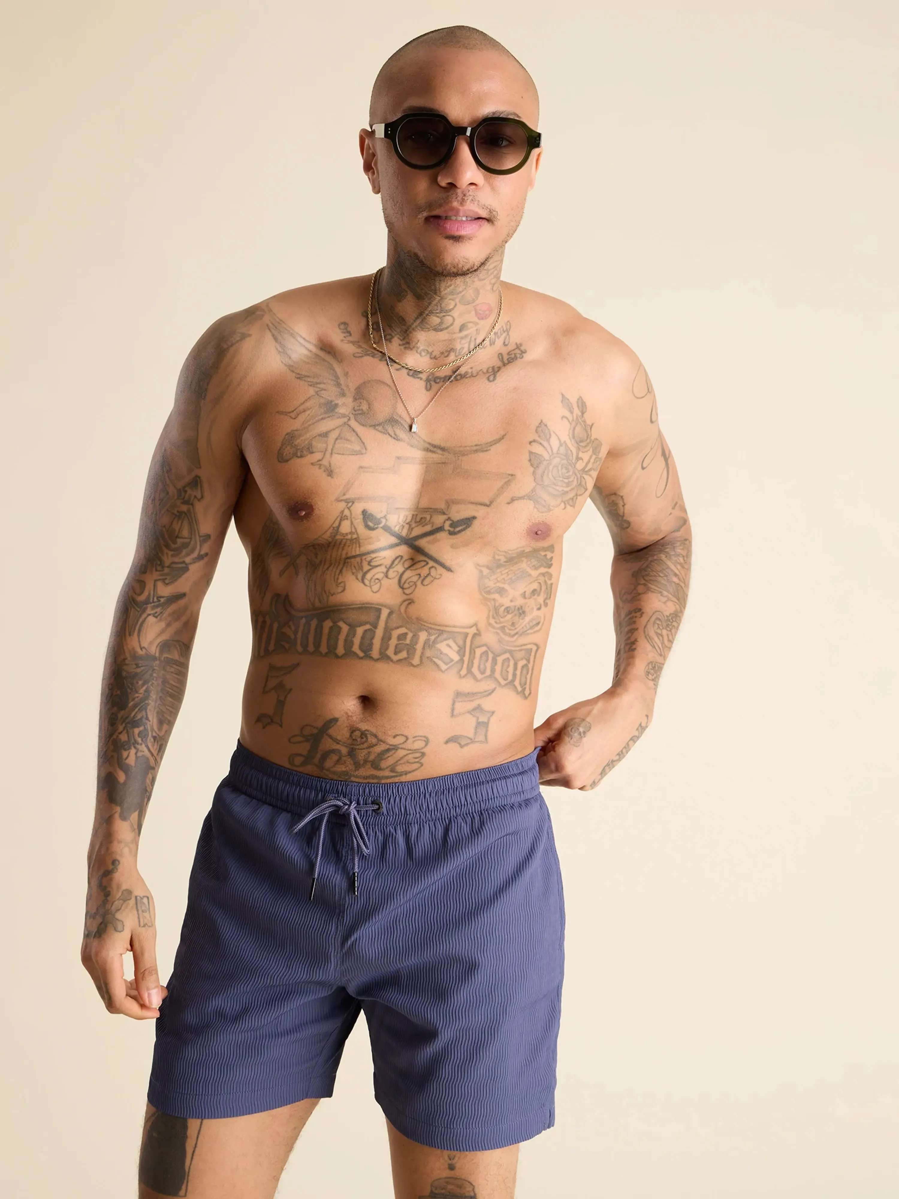 The Sketches 5.5" (Textured Lined Swim)