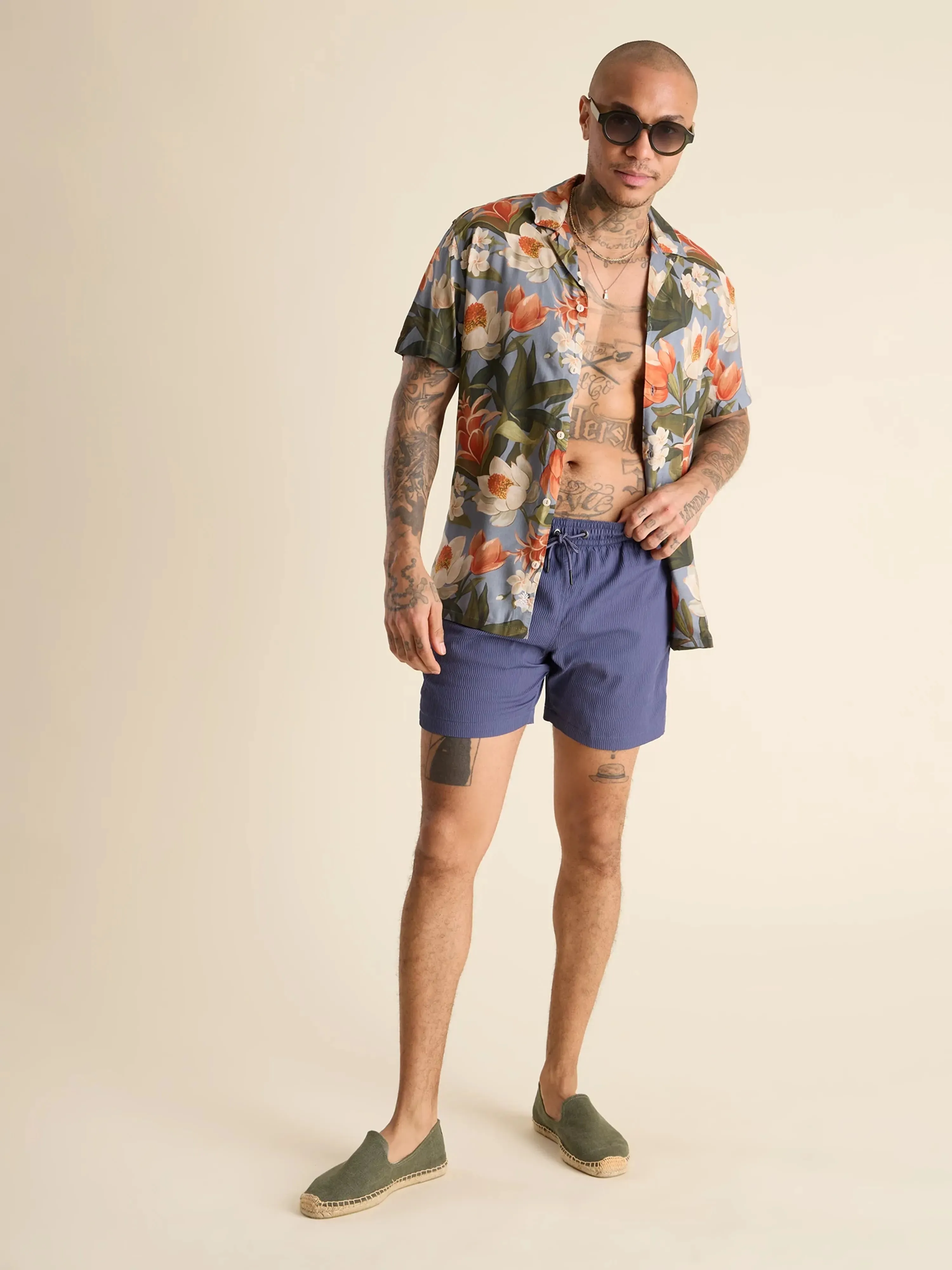The Sketches 5.5" (Textured Lined Swim)