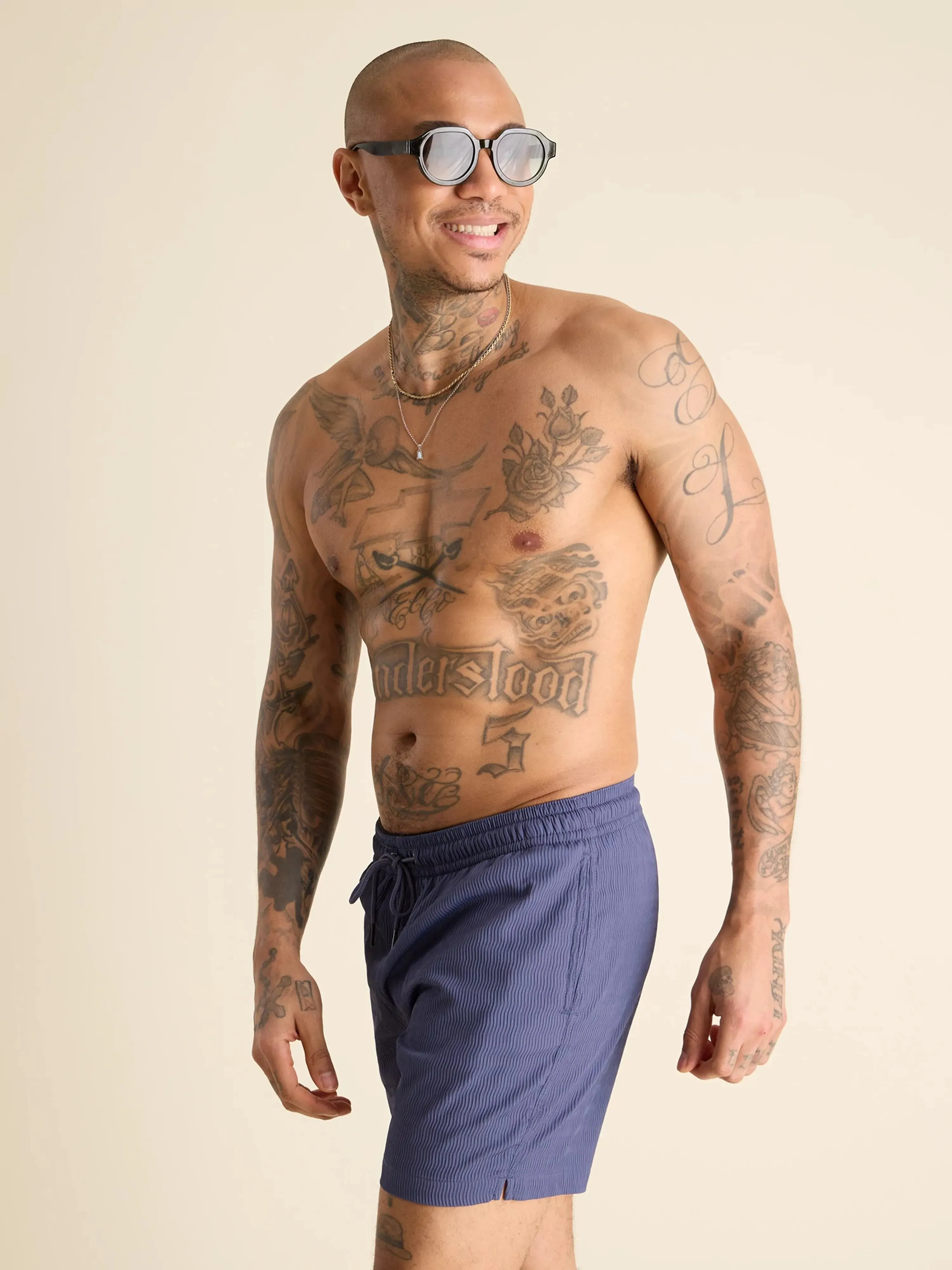 The Sketches 5.5" (Textured Lined Swim)