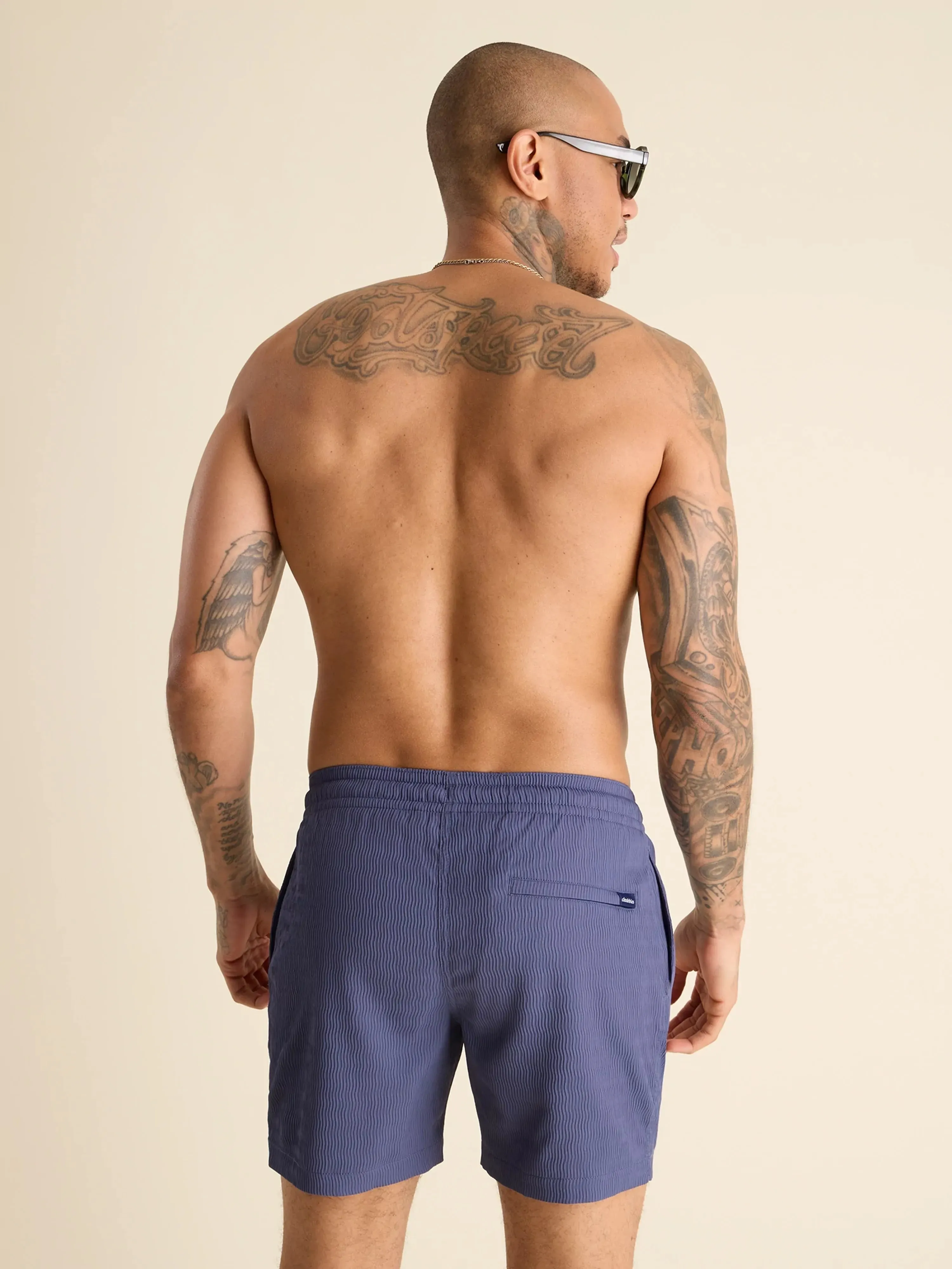 The Sketches 5.5" (Textured Lined Swim)