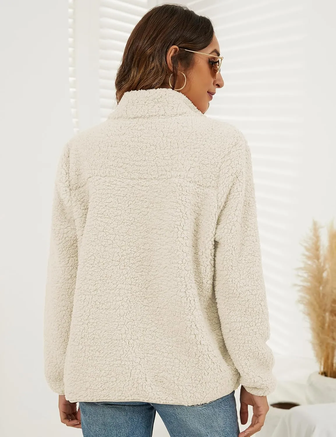VVK Women's Fashion Faux Shearling Shaggy Full Zip Coats Warm Winter Patchwork Jackets with Pocket