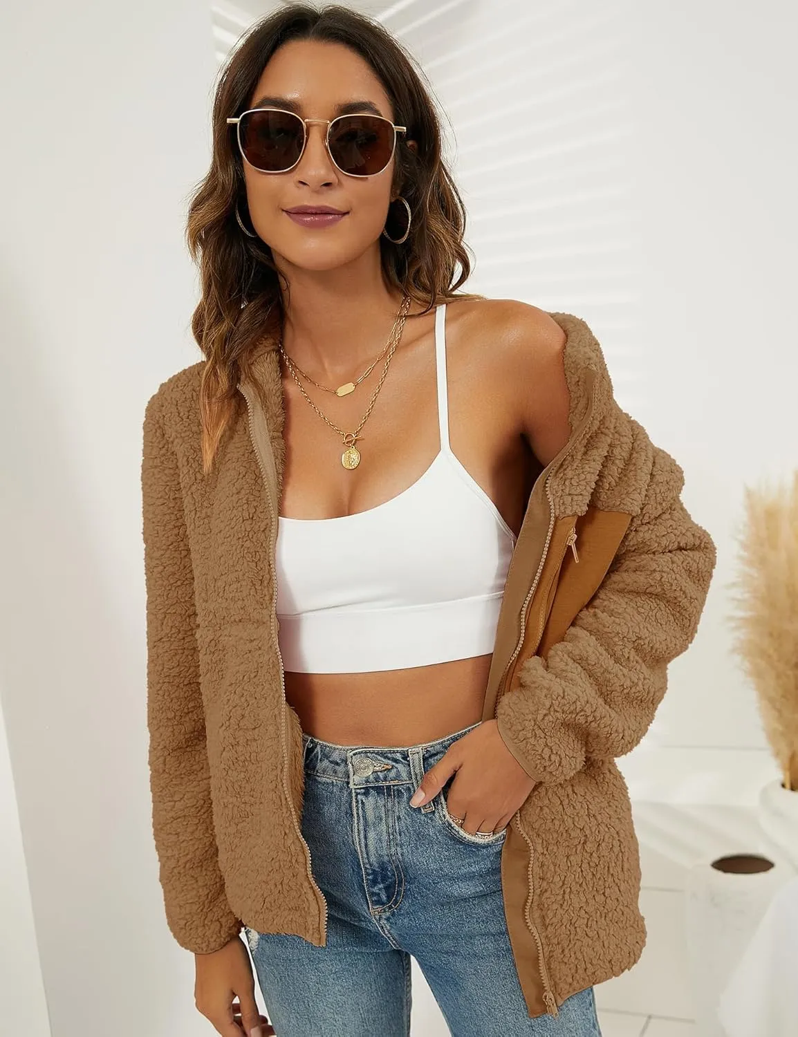 VVK Women's Fashion Faux Shearling Shaggy Full Zip Coats Warm Winter Patchwork Jackets with Pocket