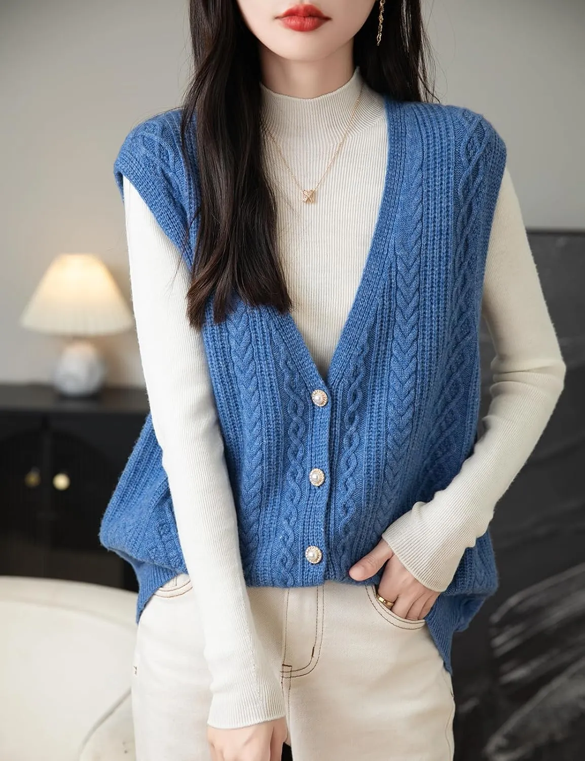 Women's 100% Merino Wool Sweater Vest 2025 Fall Winter V Neck Button Down Sleeveless Cable Knit Sweater Vest