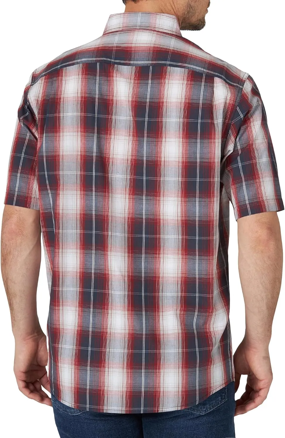 Wrangler Authentics Men's Short Sleeve Classic Plaid Shirt